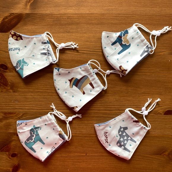 Back to School 5 pack face masks - Picture 2 of 5